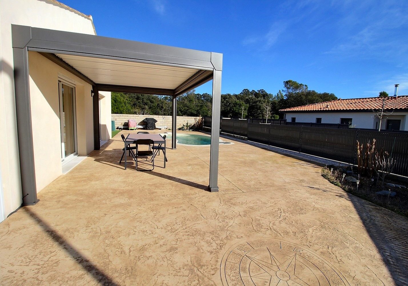 {"discarded_img":0,"scene":1}