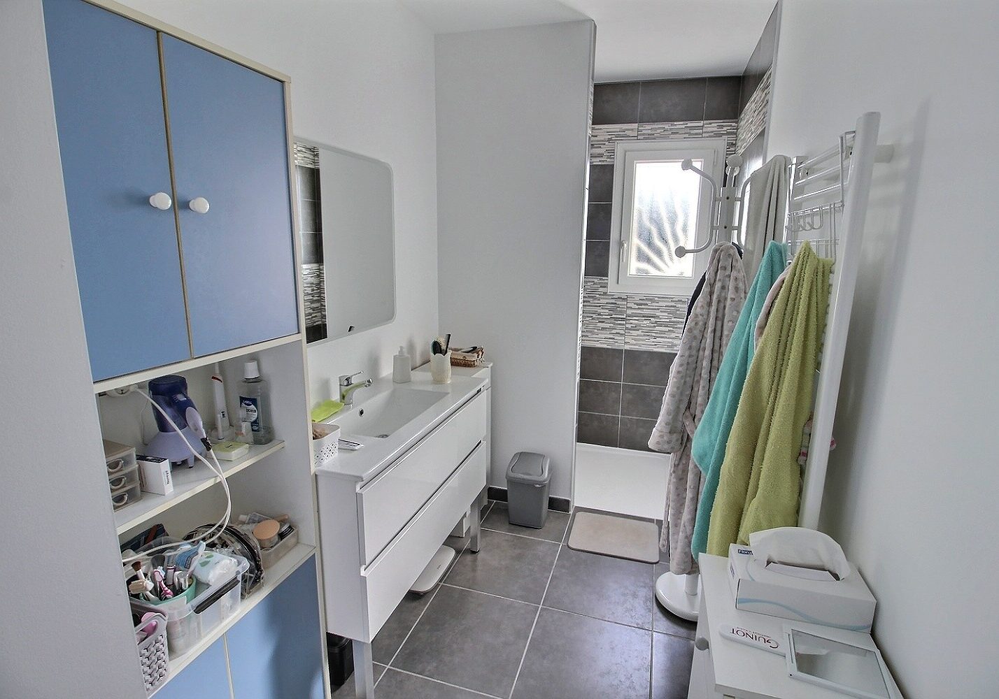 {"discarded_img":0,"scene":2}